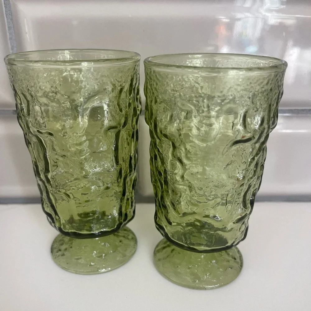 Set of 2 Anchor Hocking vintage Milano Green glassTumblers